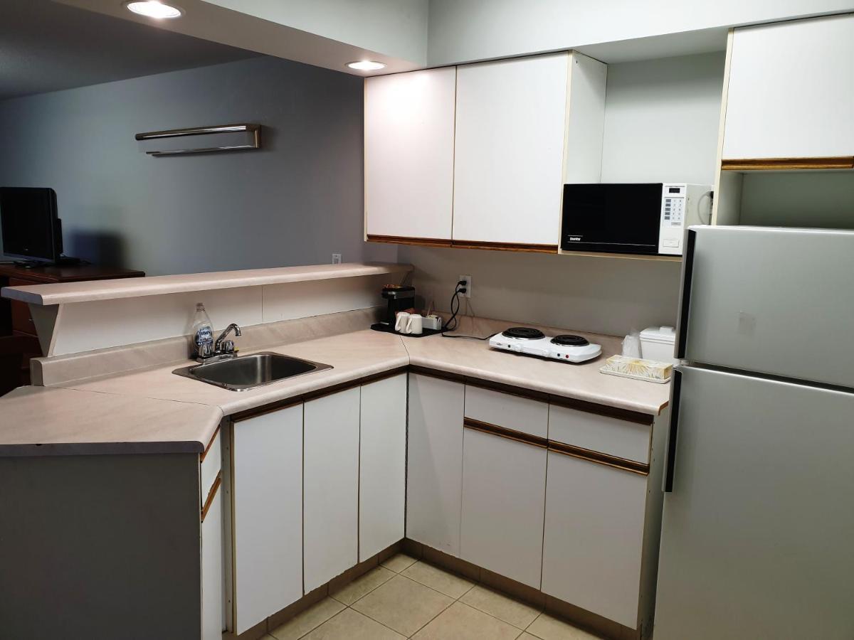 Riverland Inn & Suites Kamloops Kültér fotó