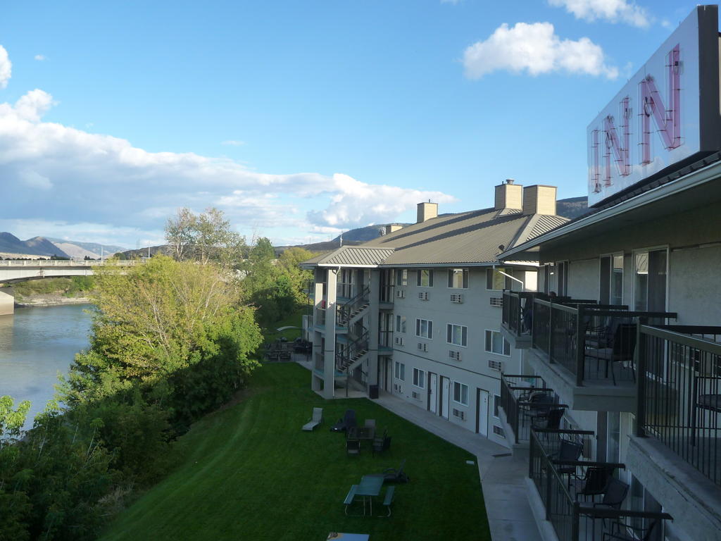 Riverland Inn & Suites Kamloops Kültér fotó